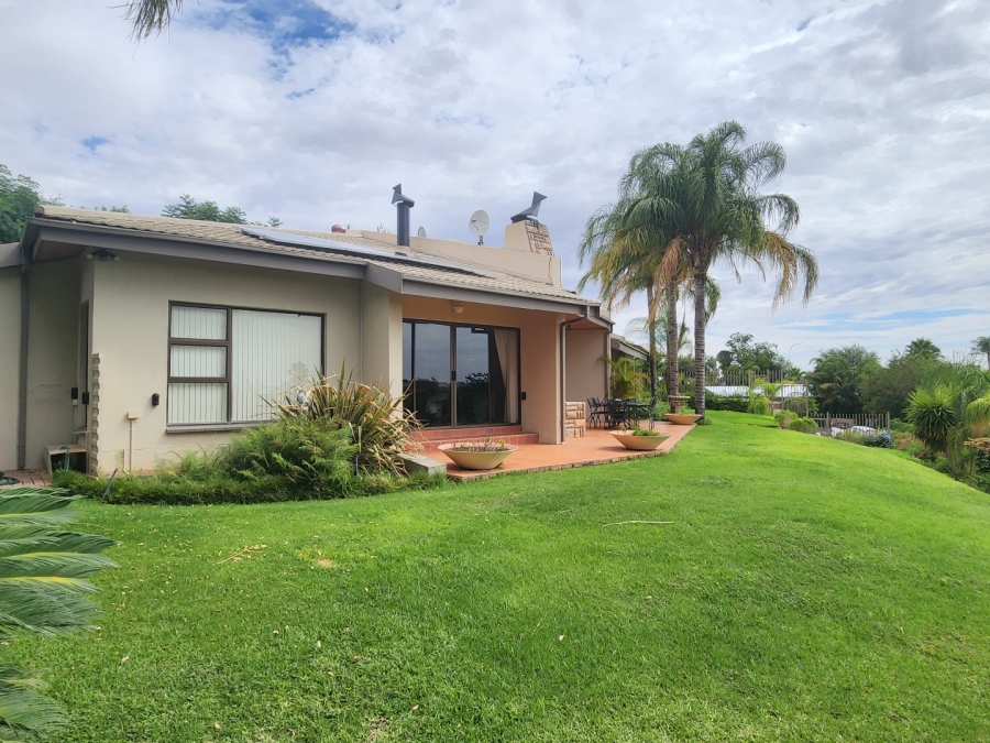 4 Bedroom Property for Sale in Keidebees Northern Cape